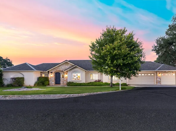 14504 Woodland Hills Dr, Red Bluff, CA 96080