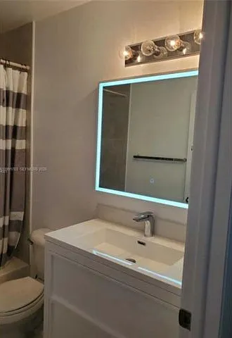 7464 SW 164th Ct — Photo 3