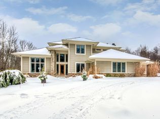 9171 Conservancy Dr NE, Ada, MI 49301