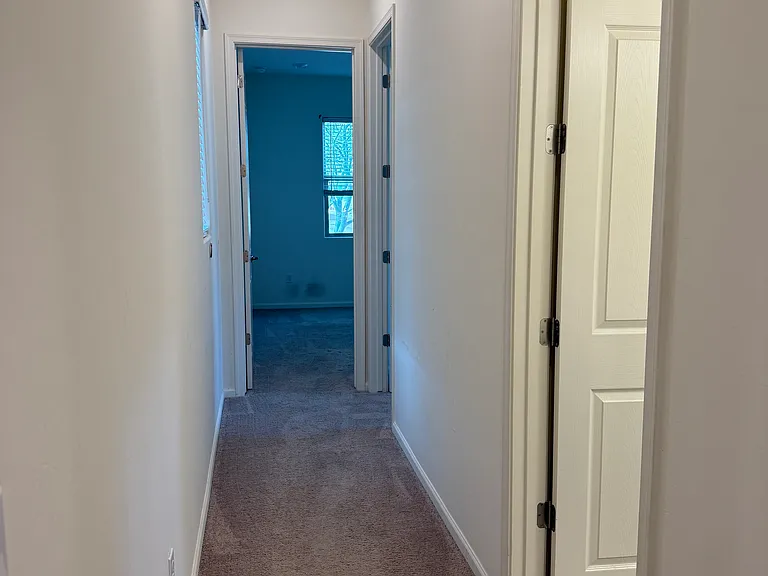 1646 W Aristides St — Photo 20