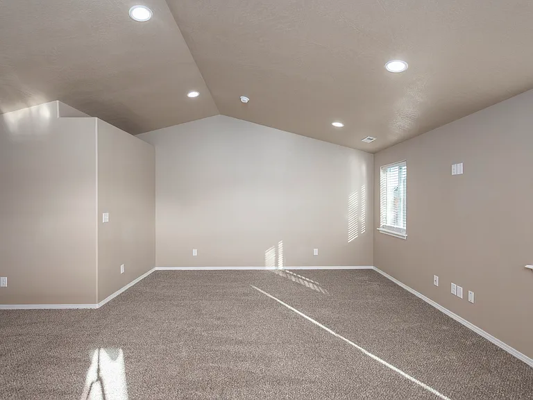 629 S Lakeland Dr — Photo 14