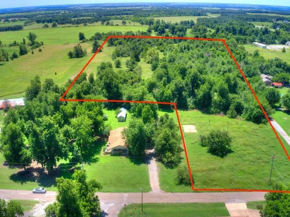 401 E Van Buren St, Crescent, OK 73028