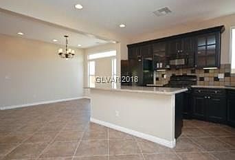3rd image of 8017 San Mateo St