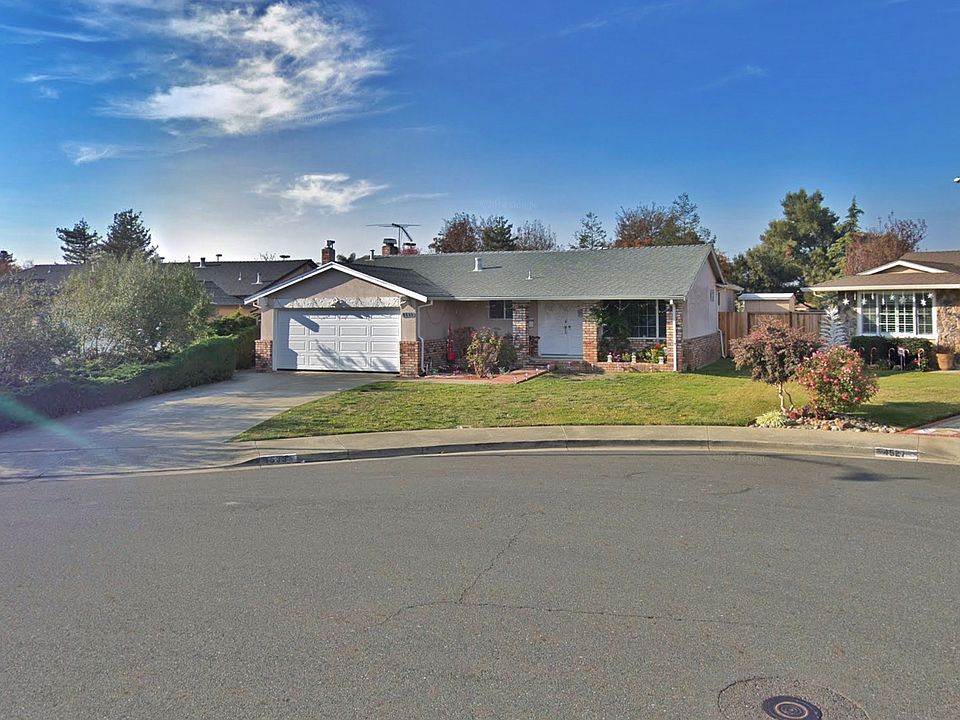 1st image of 4533 Deborah Ct