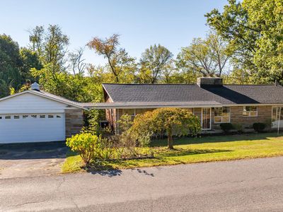 6970 Scenic Dr, Bloomsburg, PA, 17815