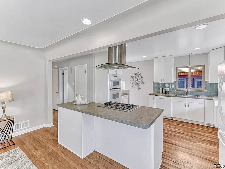 3423 W 39th Ave — Photo 7