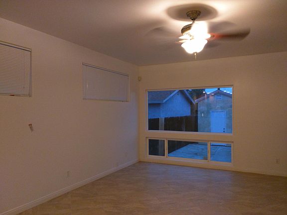 5th image of 3081 39th St