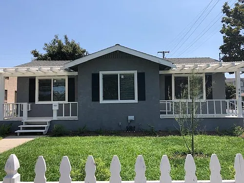 446 W Wilshire Ave Photo 1