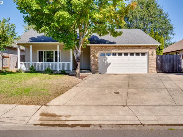25177 Jake St, Veneta, OR 97487