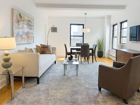 3rd image of 140 E 81st St APT 12E