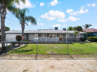 225 Berkshire Rd, Bakersfield, CA 93307