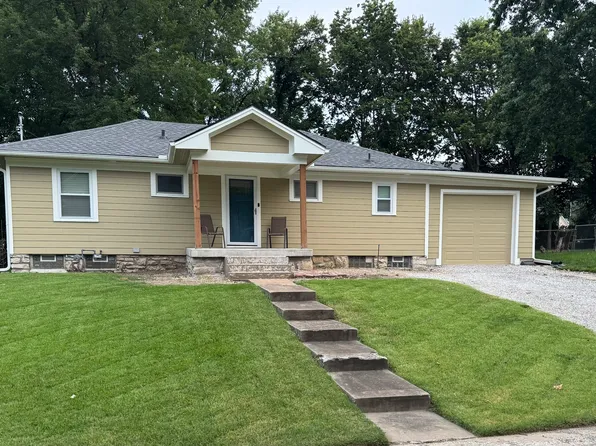 1845 E 59th St, Kansas City, MO 64130