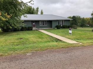 504 Oak St, Pattonsburg, MO 64670