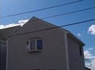 85 Bluff St, Riverside, RI 02915