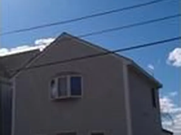 85 Bluff St, Riverside, RI 02915