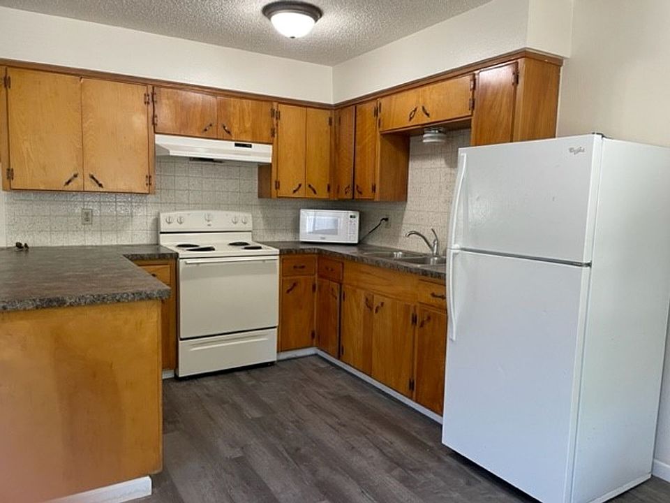 1st image of 420 W Sacramento Ave #9d3901eaf