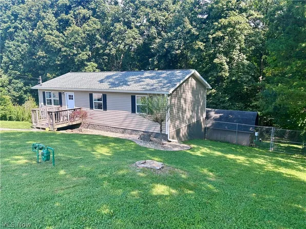 470 Rummer Rd, Marietta, OH 45750