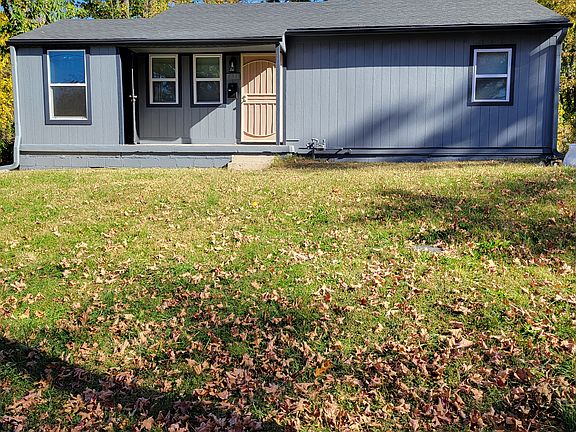 3rd image of 7131 Walrond Ave