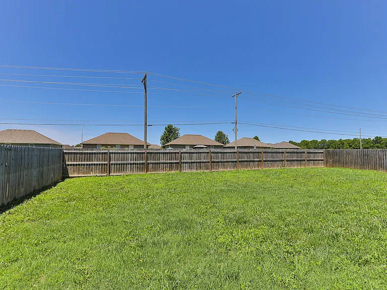 Big fenced back yard