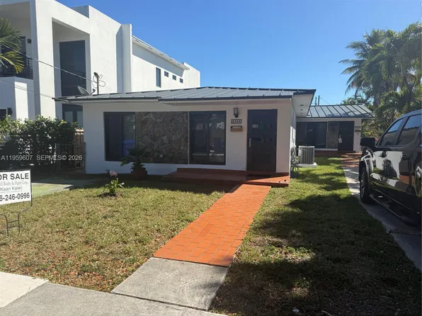 3050 SW 26th St, Miami, FL 33133