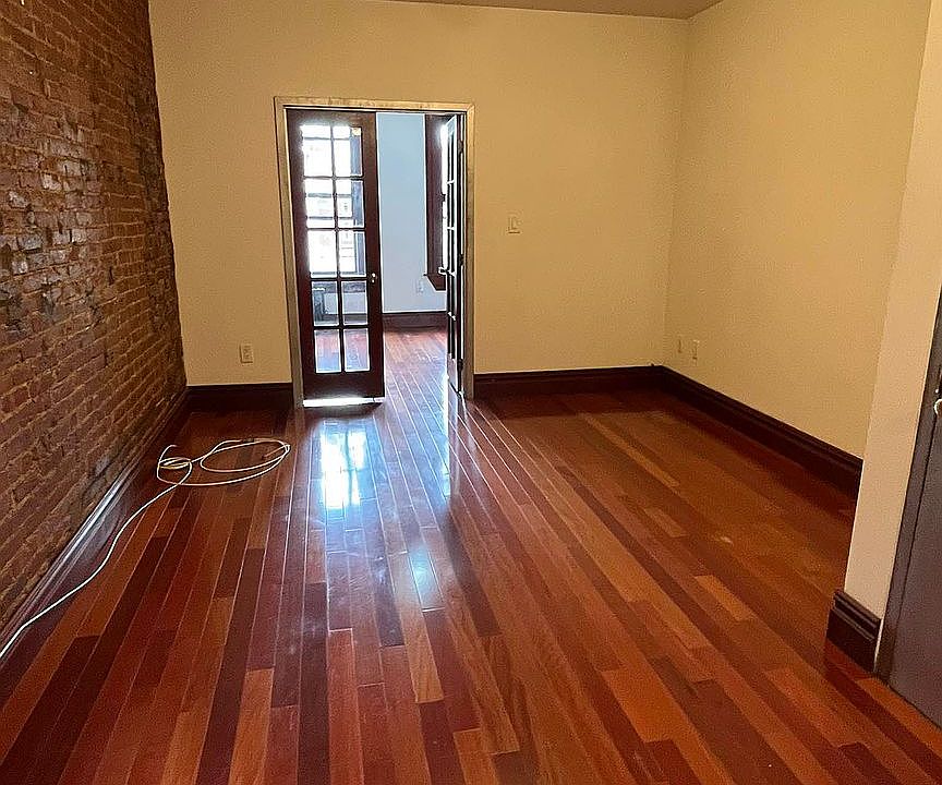 2nd image of 324 E 94th St #4B