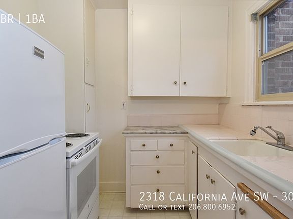 5th image of 2318 California Ave SW APT 301