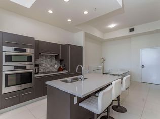 7825 NW 107th Ave APT 817, Doral, FL 33178