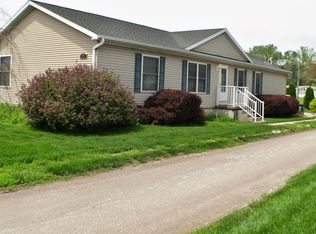 812 15th Ave, Council Bluffs, IA 51501