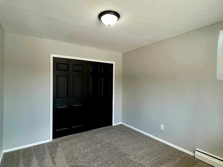 4059 Longtin Ave — Photo 6