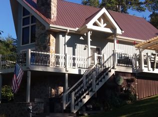 402 E Norris Point Rd, La Follette, TN 37766