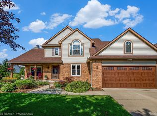 4118 Crystal Creek Dr, Ypsilanti, MI 48197