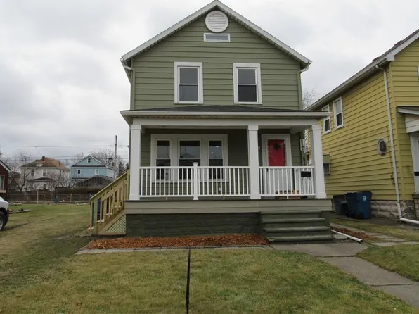 2136 E 29th St, Lorain, OH 44055