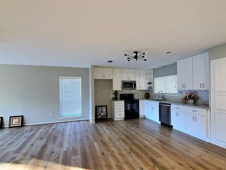 14419 Cypress Leaf Dr — Photo 12