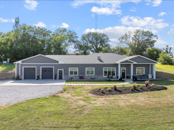 2797 140th St, Tabor, IA 51653