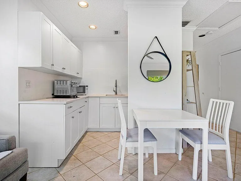 13334 Polo Club Rd #327 — Photo 3