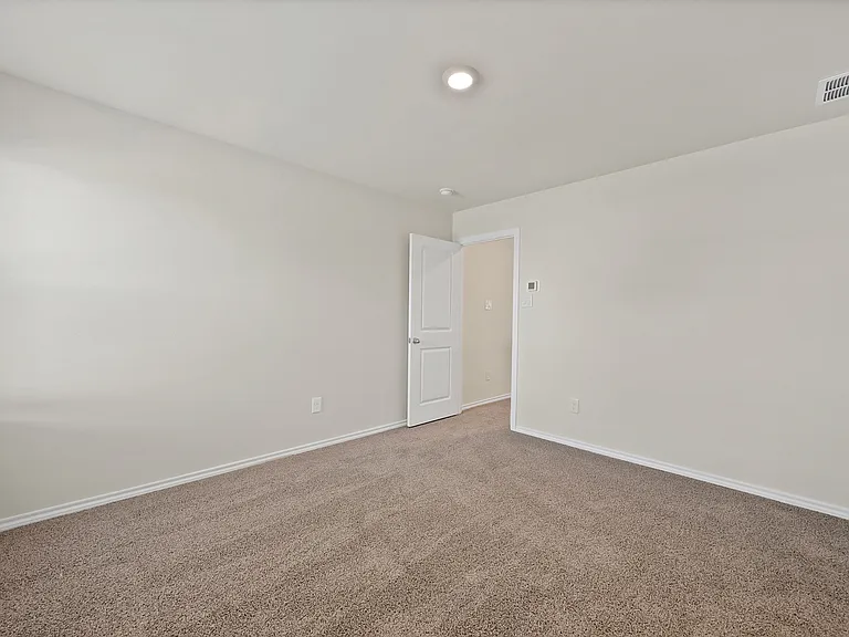 124 Tall Cedar Way — Photo 10