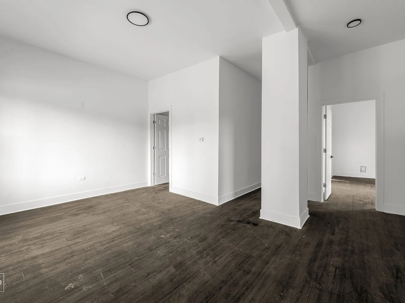 3 bed, 1200 sqft, $1,800 — Photo 3