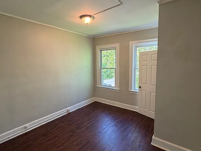 76 Eaton Pl #2 — Photo 11