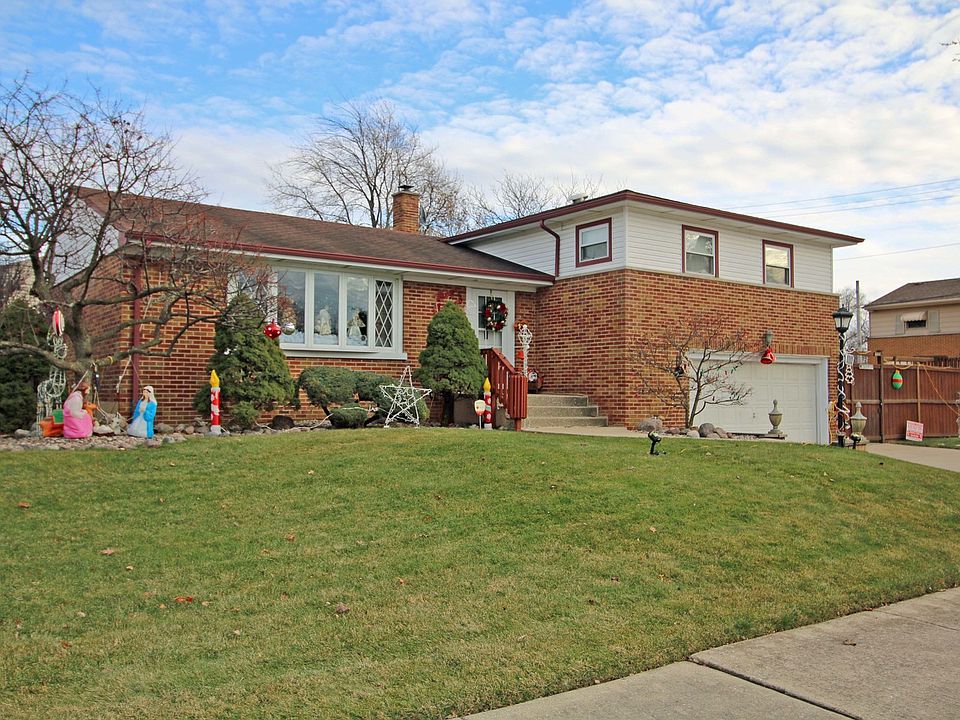 2nd image of 1111 N 10th Ave