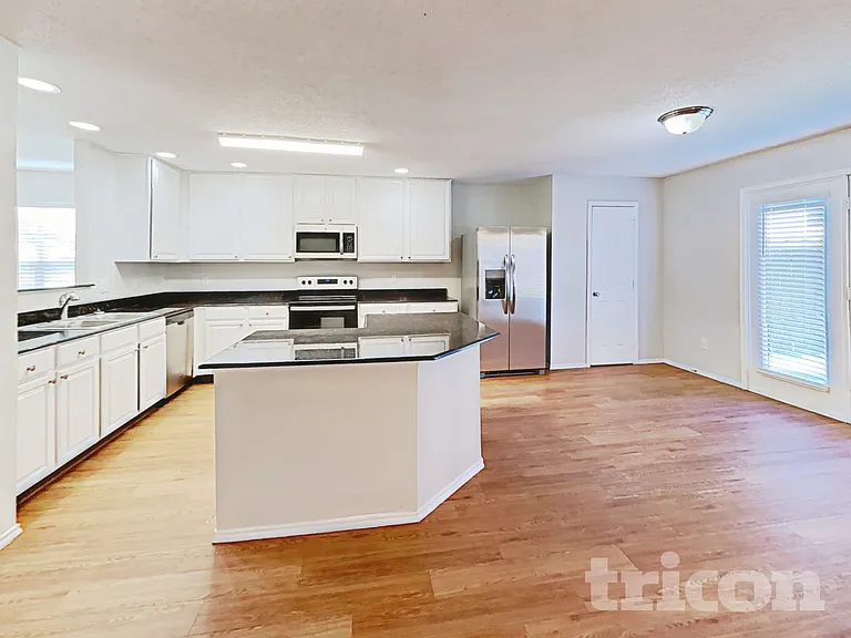 146 Washington Way — Photo 8