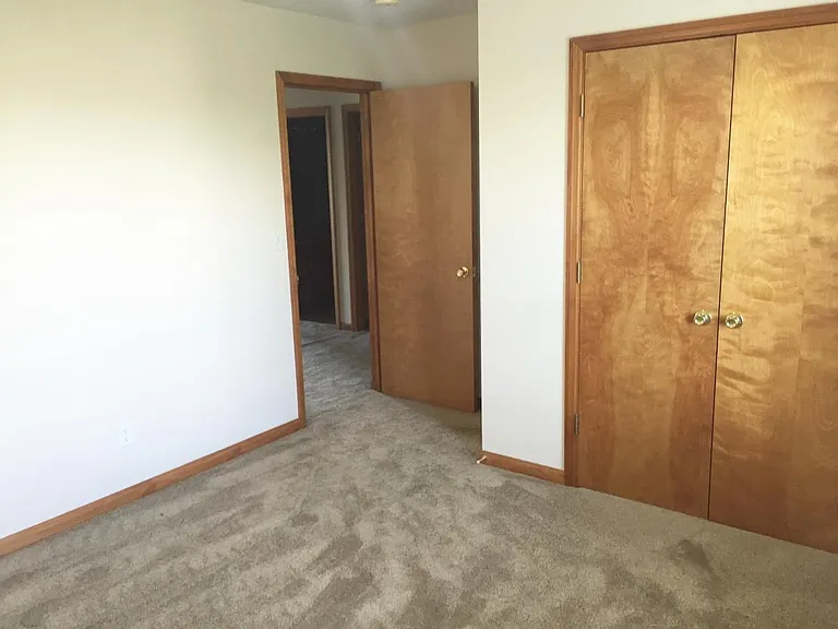 4496 Picadilly Cir — Photo 11