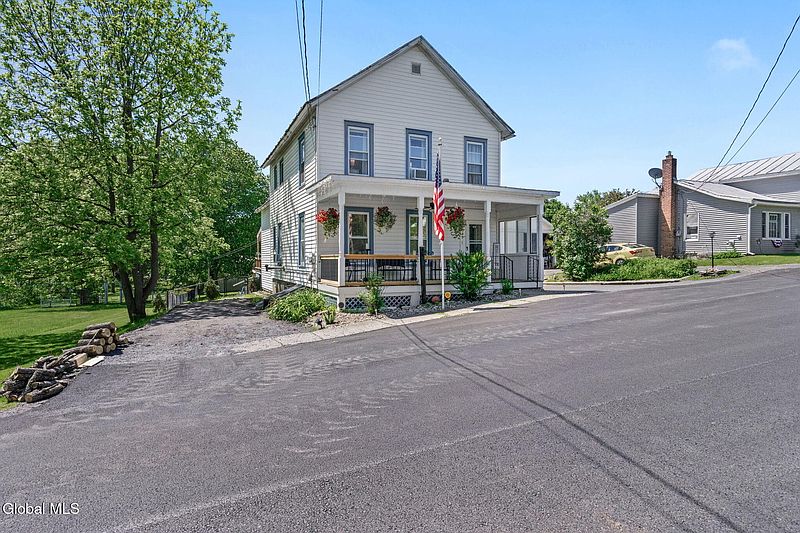 3rd image of 106 Cumpston Street