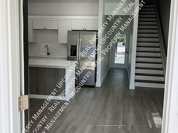2nd image of 4050 Parris Bridge Rd