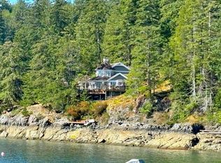 890 The Grove Rd, Sunshine Coast, BC V0N1V0