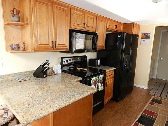 3rd image of 25250 S Mohawk Dr