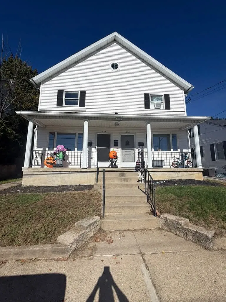 2 bed, 1200 sqft, $1,400 — Photo 1