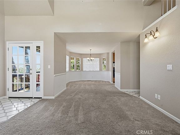 3rd image of 18325 Pinnacle Ct