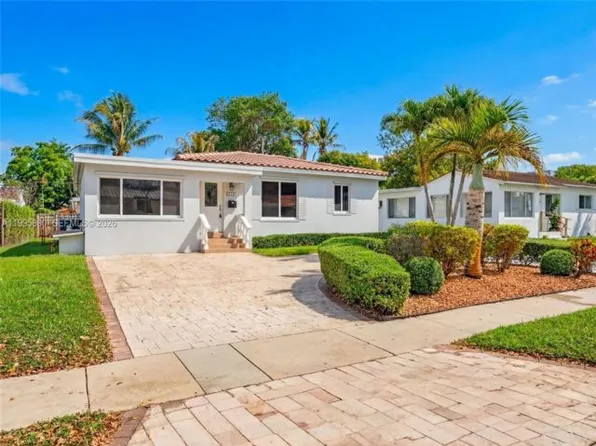 6447 SW 10th St, West Miami, FL 33144