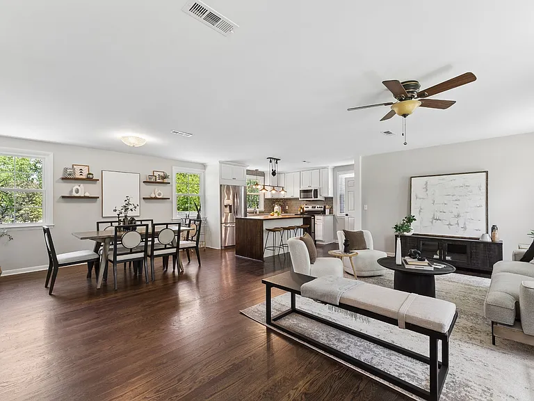 340 Binkley Dr — Photo 2