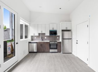 Modern New Construction - Minutes From Downtown Pdx & Ohsu, Portland, OR 97239